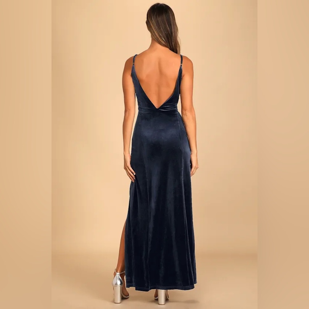 Lulu’s Promise of Forever Blue Velvet Column Maxi Dress NEW WITH TAGS small - Picture 4 of 16